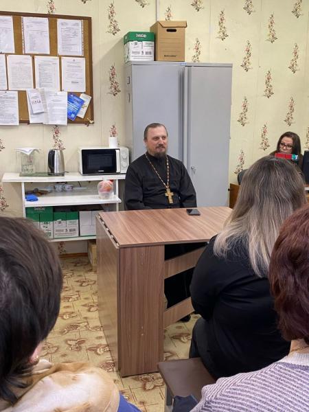 В Комплексном центре социального обслуживания прошел духовный час